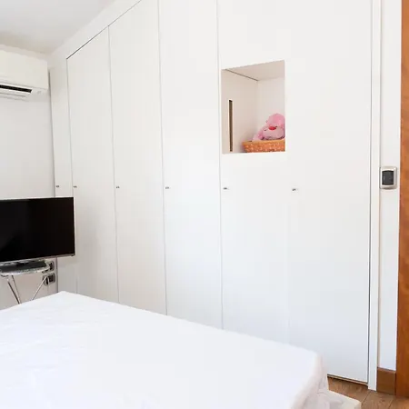 Youloft Via Genova Apartment